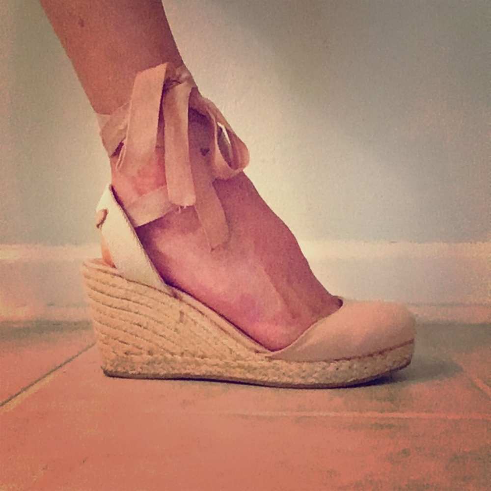 Adorable tie-up wedges- only worn once! Size 8.5